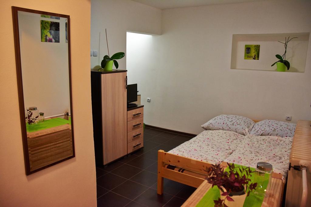 Apartment Pharamis Bešeňová Pokoj fotografie